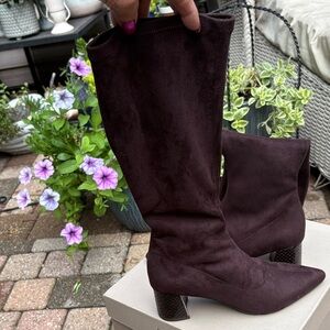 Donald J. Pliner Dark Brown stretch brown suede Heeled Boots